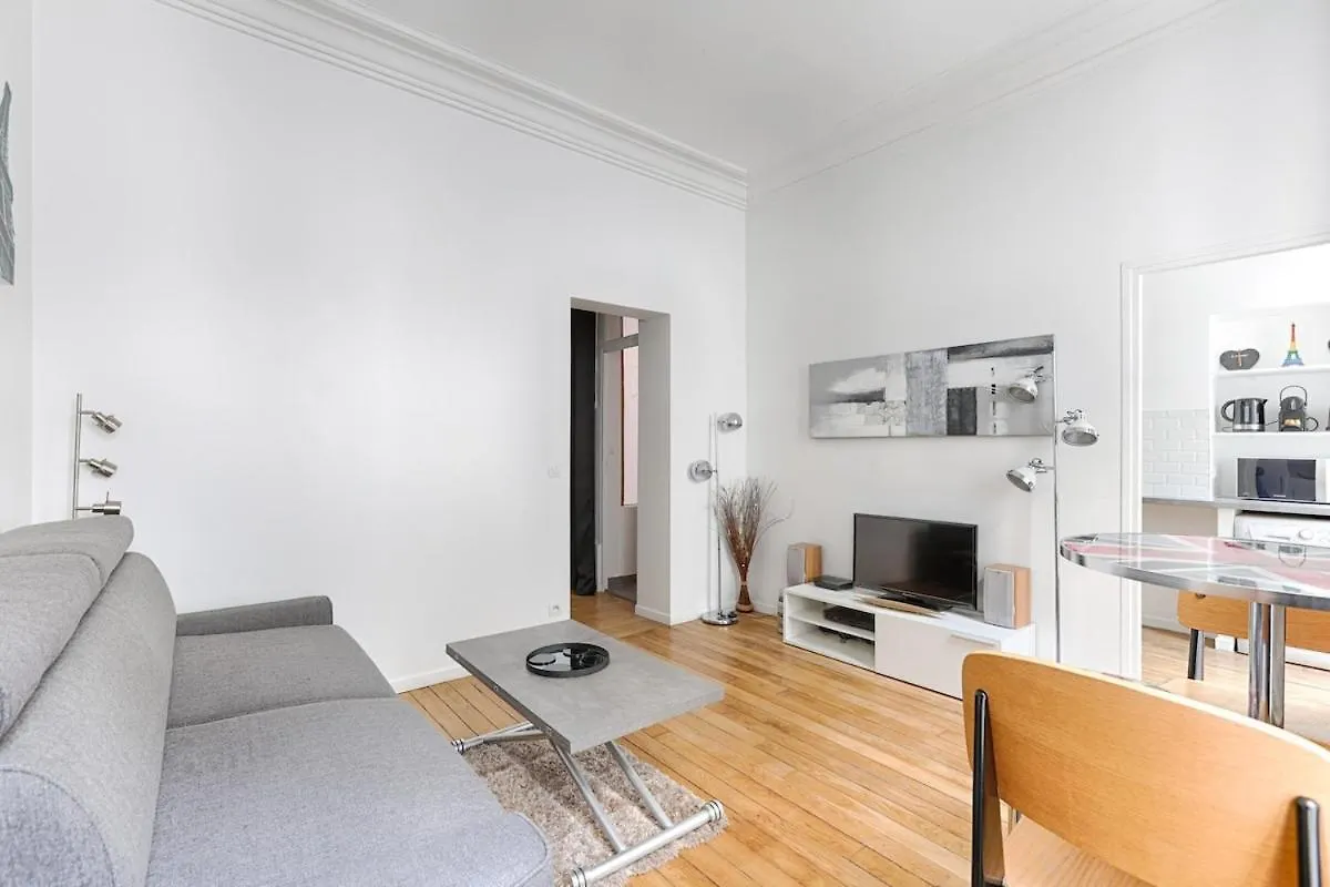 Wonderful Apartment Pompidou 4P location